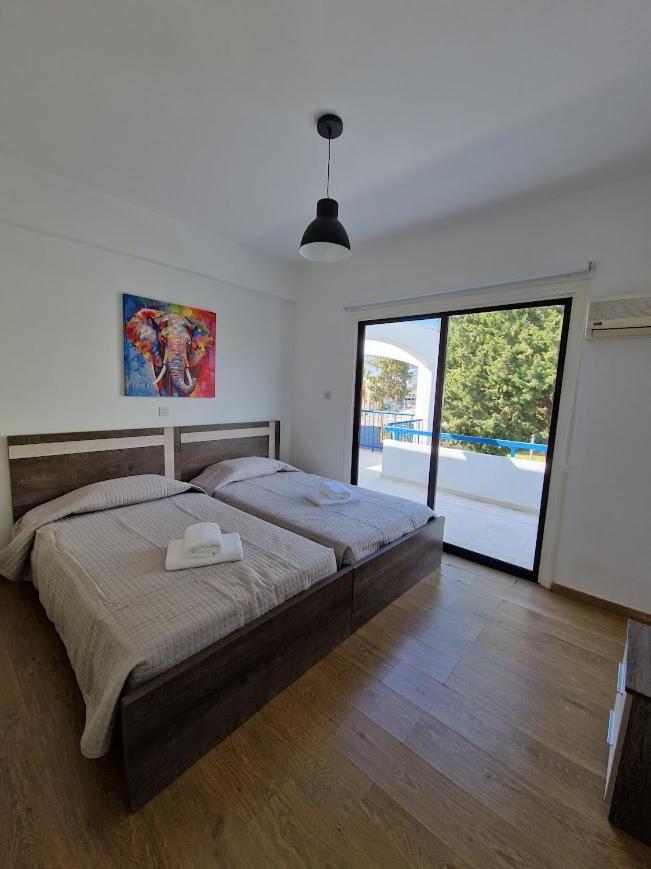 3 Bedroom Apartment, Natalia Centre, By Imh Europe Travel & Tours * Paphos
