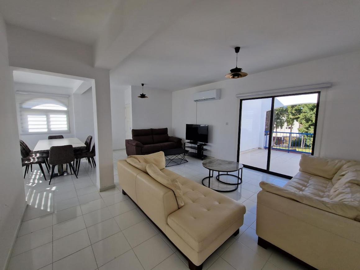 3 Bedroom Apartment, Natalia Centre, By Imh Europe Travel & Tours Apartment Paphos